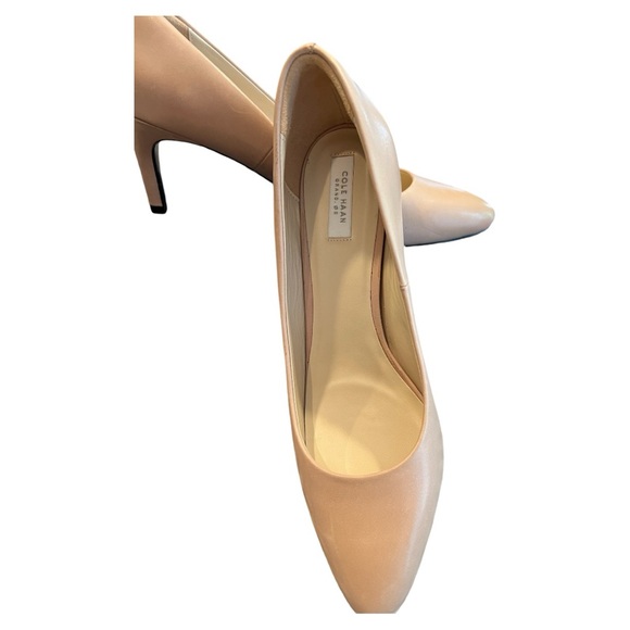 Cole Haan Classic Pump Grace Grand Nude Size 8.5 NIB - Picture 2 of 3